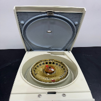 Thermo Sorvall Legend Micro 21 Centrifuge image 3